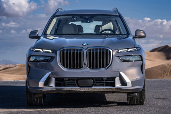 BMW X7 موديل 2025