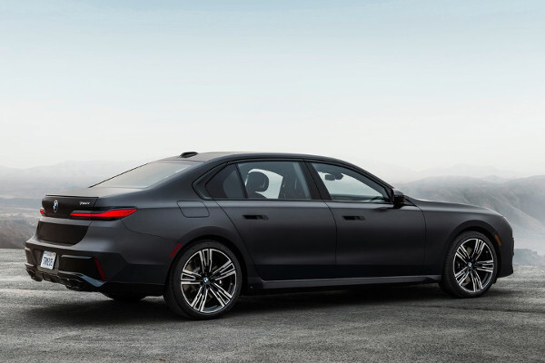BMW 7 Series موديل 2025