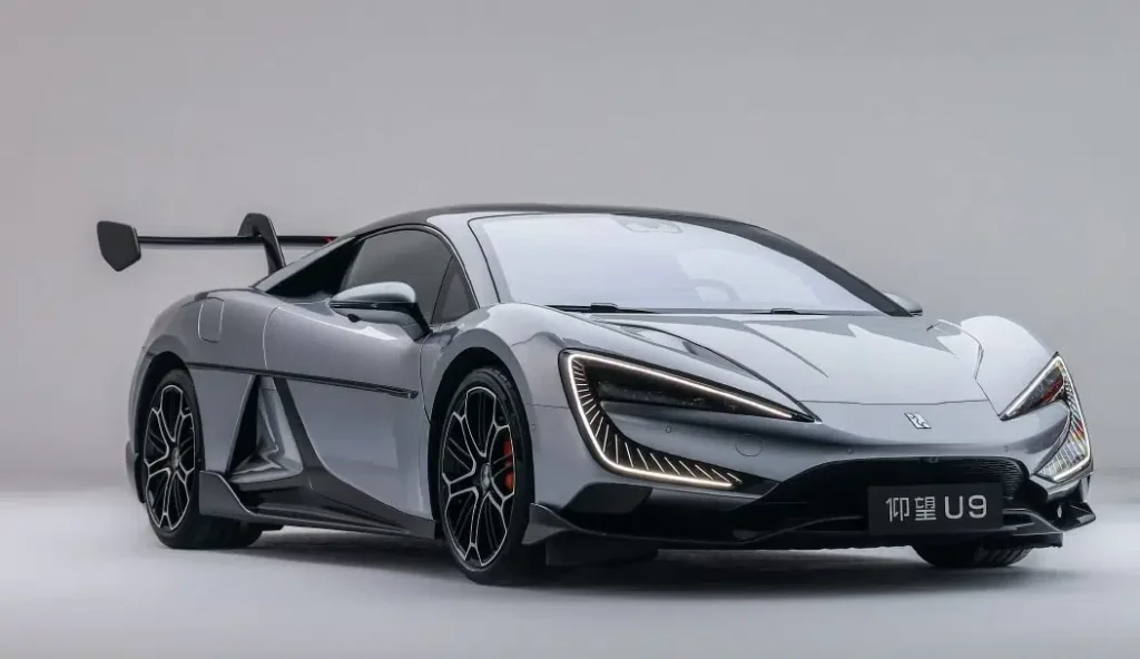Yang Wang U9 موديل 2025