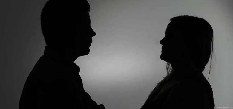 بلوجر عربية شهيرة تعلن انفصالها وتوجه رسالة للطرف الآخر