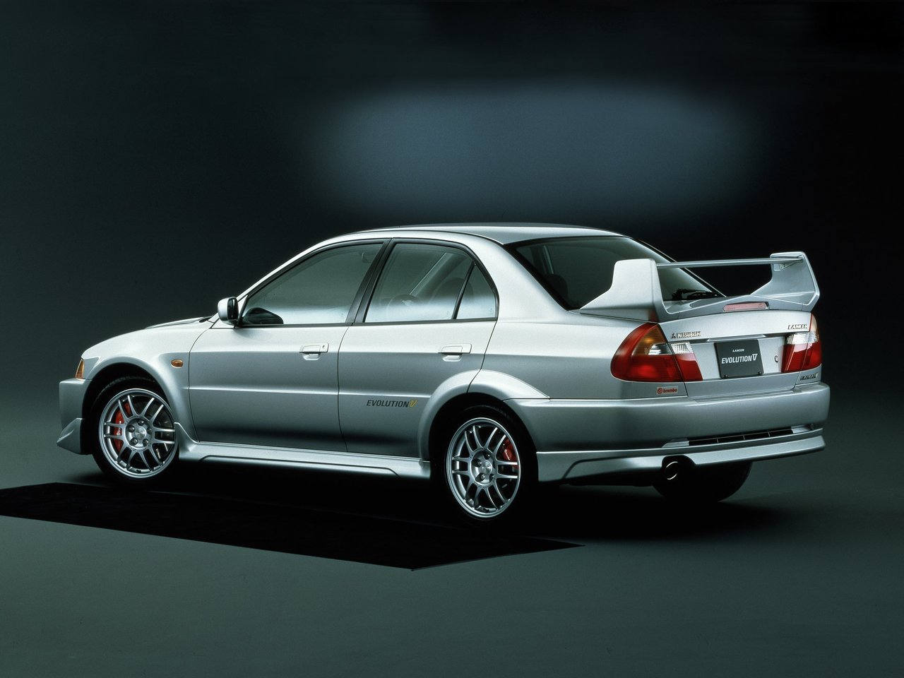 Mitsubishi Lancer موديل 1998