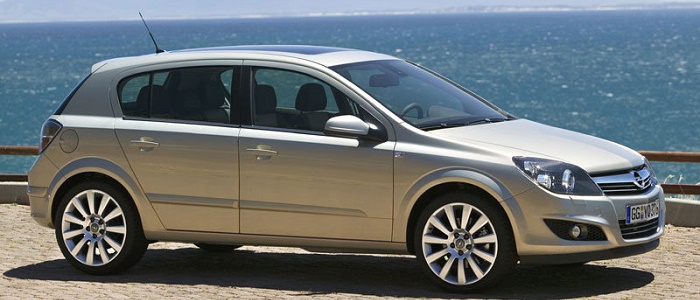 Opel Astra موديل 2007