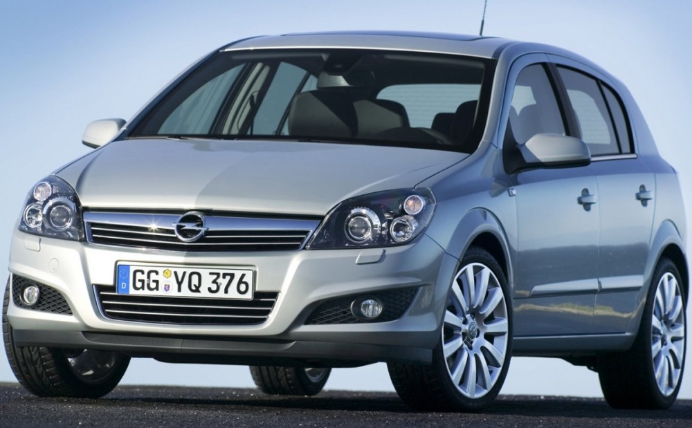 Opel Astra موديل 2007
