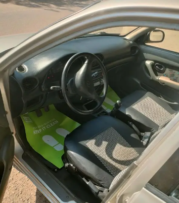 Hyundai Accent موديل 2003