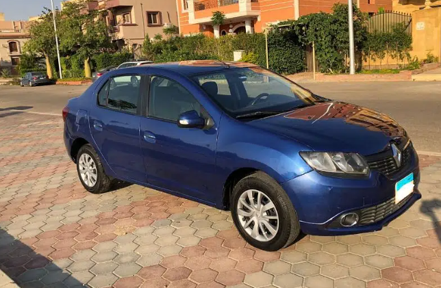 سيارة Renault Logan موديل 2015