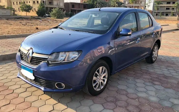 سيارة Renault Logan موديل 2015