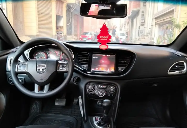 Dodge Dart موديل 2013