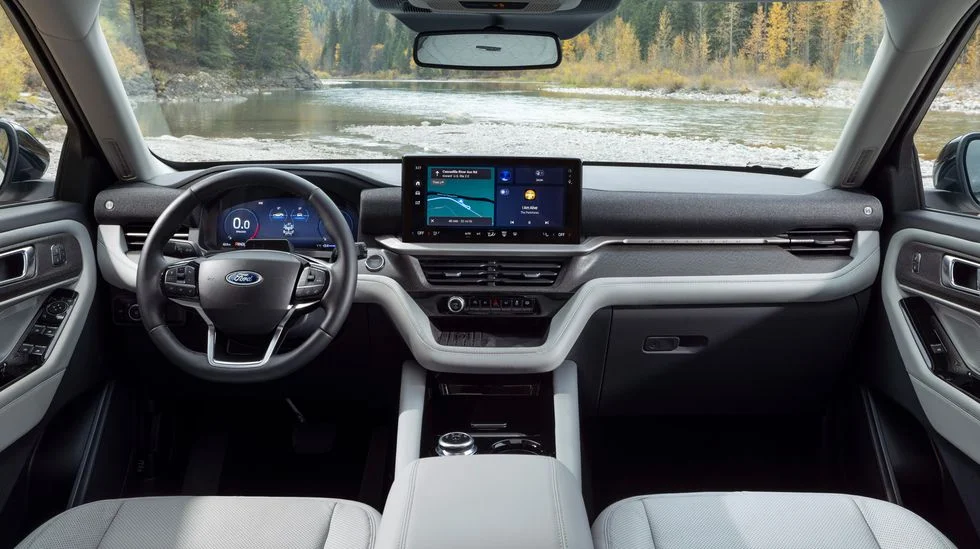 Ford Explorer موديل 2026