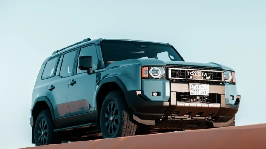 Toyota Prado موديل 2025