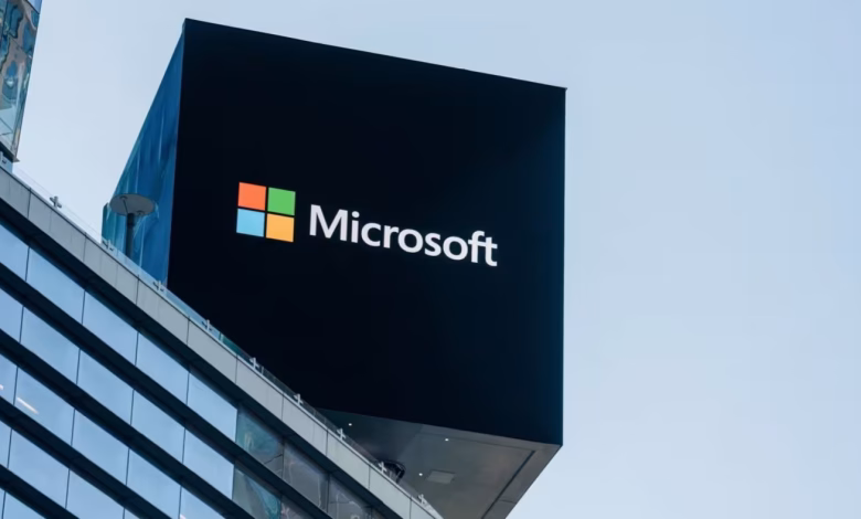 مايكروسوفت تفصل 9000 موظف