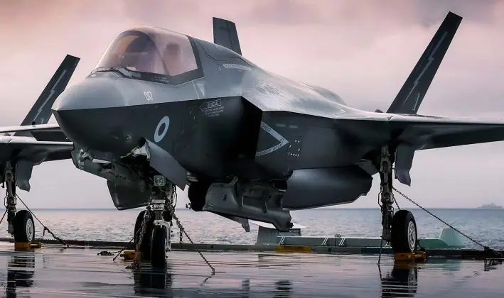 أعطال F-35 أمريكا بريطانيا