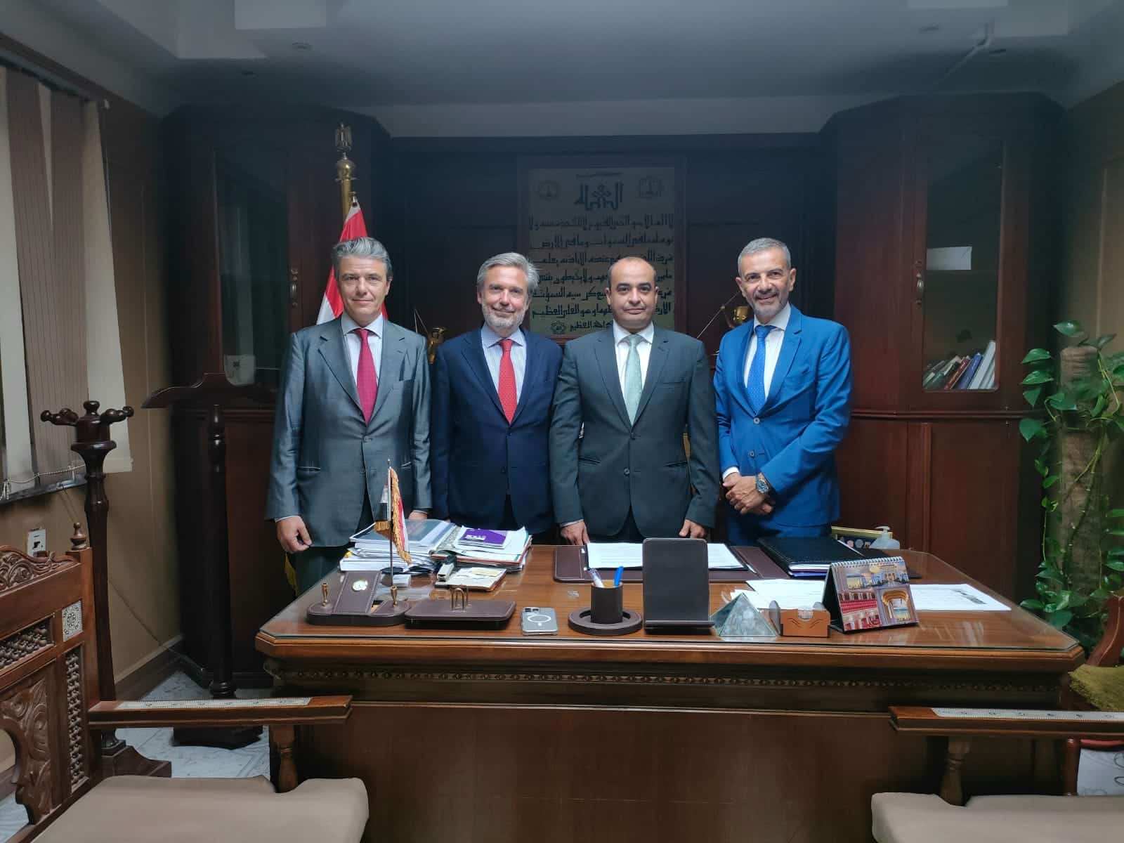 توقيع اتفاقية تعاون بين المجلس الأعلى للآثار، ومؤسسة ALES بوزارة الثقافة الايطالية لتنظيم معرض كنوز الفراعنة